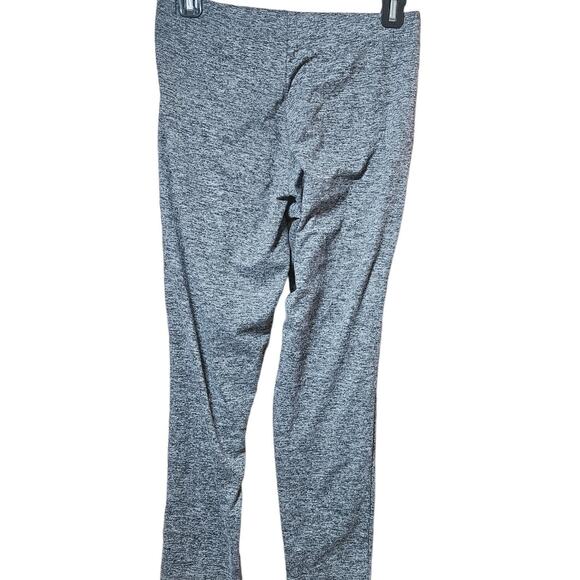 Gray Activewear Leggings Size Medium - Picture 2 of 3